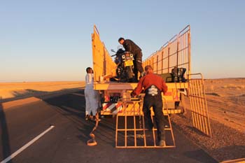 Töff aufladen mit Rampe auf Franks Art