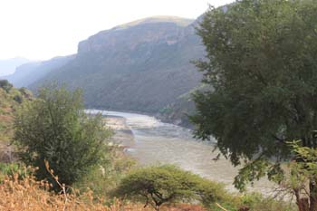 Der Nil unser ständige Begleiter