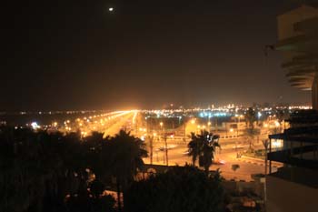 Suez bei Night